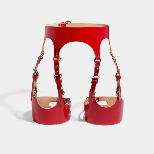 CURVED SUSPENDER HARNESS GLOSS RED