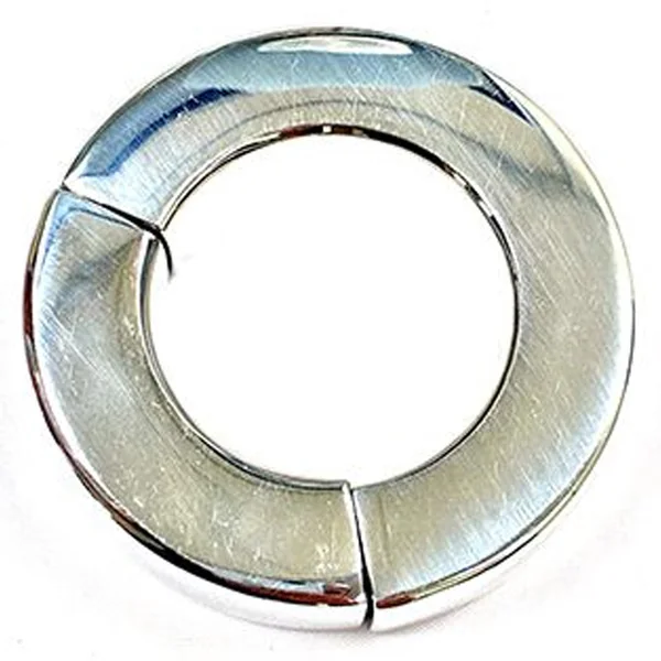 Rouge Garments Stainless Steel Magnetic Ball Stretcher